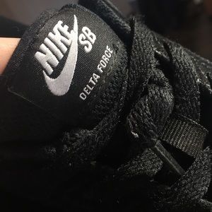 Nike SBs